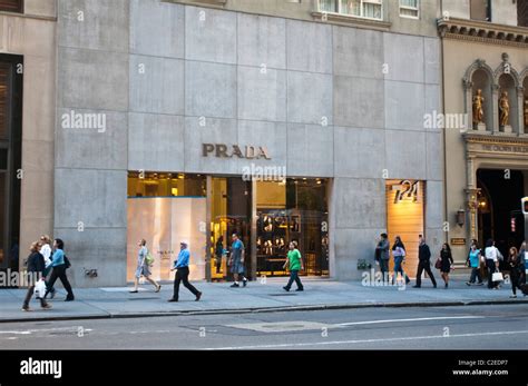 prada discount store